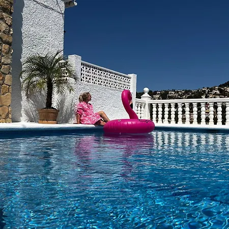 Studio44 A Luxury In Costa, Max 8 Guests, Great Pool, 700 M2